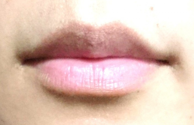 口コミ：シャルレ「唇のための美容液 エタリテ リップエッセンス」を使ってみました。の画像（2枚目）