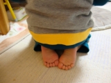 ２歳７ヶ月の息子の足
