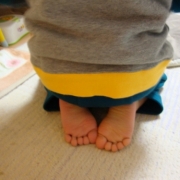 ２歳７ヶ月の息子の足