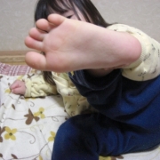 「見てー！」【お子様のカワイイ素足自慢コンテスト！】我が子の素足を自慢して子供靴ゲット♪の投稿画像