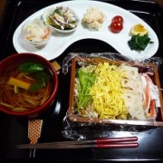 ★雛の会での食事★