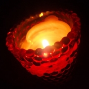「赤がキレイ♪」【mimoiキャンドル画像募集】キャンドルに火を灯してみんなで癒されてみよう♪の投稿画像