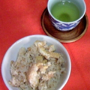 緑茶と炊き込みご飯♪