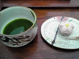 「抹茶と和菓子」の画像（1枚目）