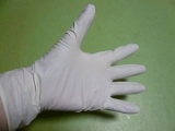 口コミ：使いきり天然ゴム手袋♪ 指先にぴったりで使いやすいです！の画像（4枚目）
