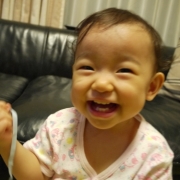 「１歳６ヶ月の娘です♪」【笑顔の写真】大募集！高橋ミカプロデュース「美力青汁beauty」無料モニターの投稿画像