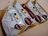 「マネケンの「ホワイトショコラワッフル」を食べてみました☆」の画像