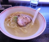 ラーメンにセロリ