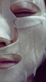 口コミ記事「忙しいときでも潤肌「ハーネラルフェイスマスク」なら簡単・効果ありなスキンケアができます(^o^)」の画像