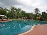 カンボジア、シェムリアップのホテルのプール