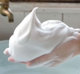 「椿石鹸」の画像