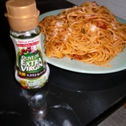 我が家のスパゲティにはエクストラバージンオリーブオイルが欠かせません！