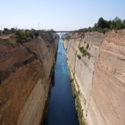 ギリシャの運河と橋