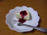 自作のレアチーズケーキ