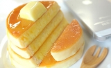 口コミ記事「美味しいホットケーキ…そっくりなスマホスタンド♪」の画像