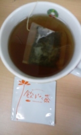 口コミ記事「飲まなく茶無理のないお茶ダイエットで理想のボディライン」の画像