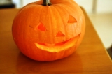 口コミ：ハロウィンかぼちゃでお化けランタン作りに挑戦ヾ¨)+ﾟ.*の画像（1枚目）