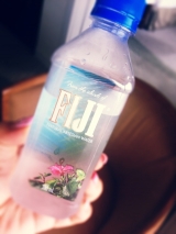 口コミ：毎日飲んでます　美のミネラル　　FIJI Waterの画像（8枚目）