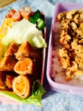 「高校生の娘が初めて創った！ チャーハン弁当♪」の画像（2枚目）