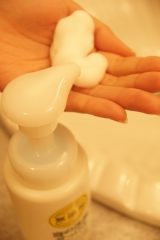 口コミ：固形石鹸じゃないから使いやすい♪こだわり泡の洗顔せっけんの画像（4枚目）