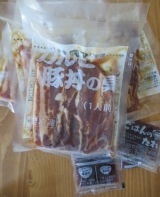 口コミ記事「帯広名物豚丼の具（カルビ）を食べてみた♪基本・トッピング・生春巻き編」の画像