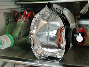 冷蔵庫にINしやすい形！　～菊水　スマートパウチの画像（2枚目）