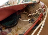 口コミ：フェリシモさんゴブラン織りの貴重品ミニバッグ♪の画像（2枚目）