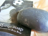 口コミ記事「（株）ﾍﾟﾘｶﾝ石鹸「SpolpSoap」（頭皮を洗う固形石鹸）続けてます編」の画像