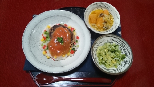 鰯のハンバーグと彩りご飯のロコモコ丼  の画像（2枚目）