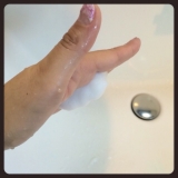 口コミ：娘と一緒に手洗い習慣　ミヨシ　無添加せっけん 泡のハンドソープの画像（5枚目）