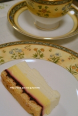 口コミ：札幌を代表する老舗ホテルの『ダブルチーズケーキ　クウォーターサイズ　ハスカップ』の画像（1枚目）