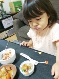 「少食の娘がモリモリ食べます！」の画像（2枚目）