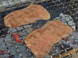 口コミ：炭火で焼くから尚美味しい【神戸牛の旭屋】神戸牛焼肉セットの画像（3枚目）