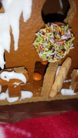 口コミ：アンデルセン　ヘクセンハウスキット♪お菓子の家を作ろう！の画像（4枚目）