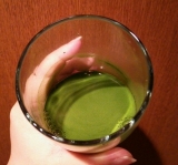 口コミ：野菜不足にサヨナラ♡大麦若葉の青汁をグイっと飲む！の画像（1枚目）