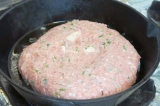 口コミ：今日の晩御飯/トマトパスタ鍋の残りをリメイク！　スキレットで作る、「大きな煮込みハンバーグと、マカロニグラタン」。<br />そして「キヨエの<完熟>黒オリーブ」でご飯を炊いてみた。の画像（11枚目）