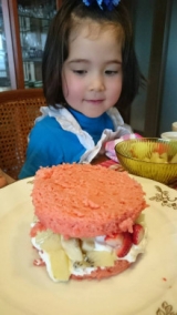 口コミ：母の日に「レンジで作るいちごケーキミックス」で感謝のケーキ作り♪｜カナダと日本のハーフキッズモデルのニコニコブログ♪の画像（8枚目）