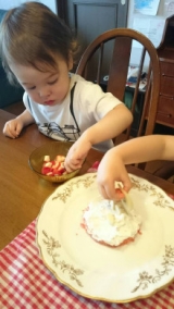 口コミ：母の日に「レンジで作るいちごケーキミックス」で感謝のケーキ作り♪｜カナダと日本のハーフキッズモデルのニコニコブログ♪の画像（6枚目）