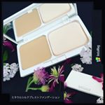 リニューアルしたミネラルシルクプレストファンデーションです✌️😆 ミネラル成分だから、肌負担もないし粒子が本当に細かいので仕上がりがすっごくキレイですよ〜👌😍 #ミネラルシルクプレストファンデ…のInstagram画像