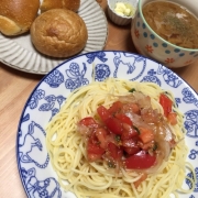 冷製パスタと玉ねぎスープ