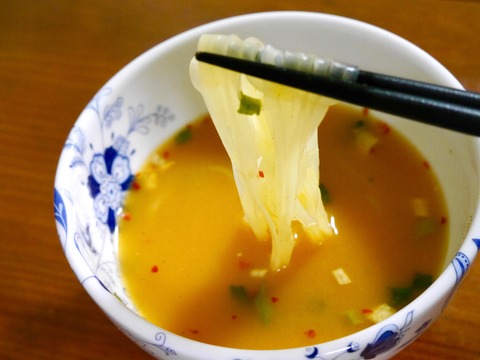 口コミ：家庭でアジアスープ　今日はどれにしようかな♪選べるスープフォーの画像（4枚目）