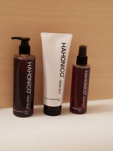 ハホニコヘマシルクスカルプヘアクレンジング＆トリートメント＆頭皮の化粧水の画像（1枚目）