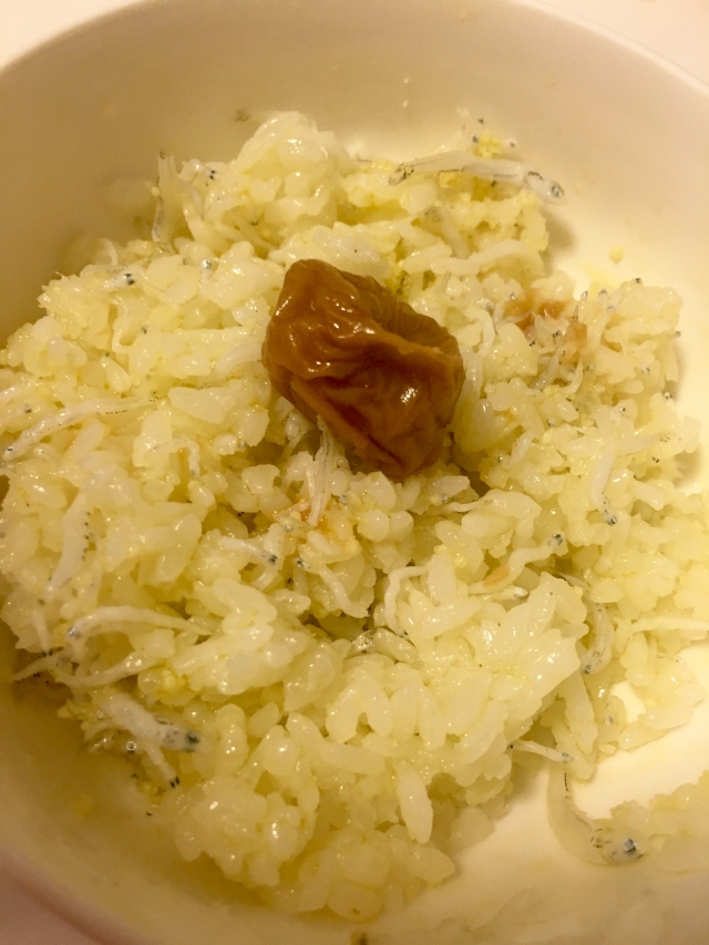 口コミ：紀州石神邑さんの白干梅のオリーブオイル漬で、梅しらすチーズ混ぜご飯の画像（5枚目）
