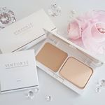 .#VINTORTE の#ミネラルシルクプレストファンデーション です😌💕.天然ミネラルや美容成分配合で、#無添加 &#ノンケミカル 処方󾭠お肌に優しいので、長時間つけていても負担がか…のInstagram画像