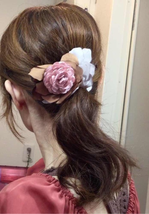 口コミ：「Kraso」ささっと華やか後ろ姿になれるお花ヘアクリップ♡の画像（7枚目）