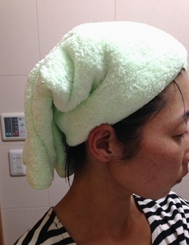 口コミ：美容師さん発！髪のためのタオル♪　～ハホニコ　ヘアドライマイクロファイバータオル～の画像（6枚目）