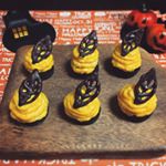 ..オレオビッツサンドを使うとプチサイズでカワイイ🎃👻💀.#ハロウィン #ハロウィンスイーツ #かぼちゃ #カボチャ #パンプキン #パンプキンタルト #プチタルト #タルト #オ…のInstagram画像