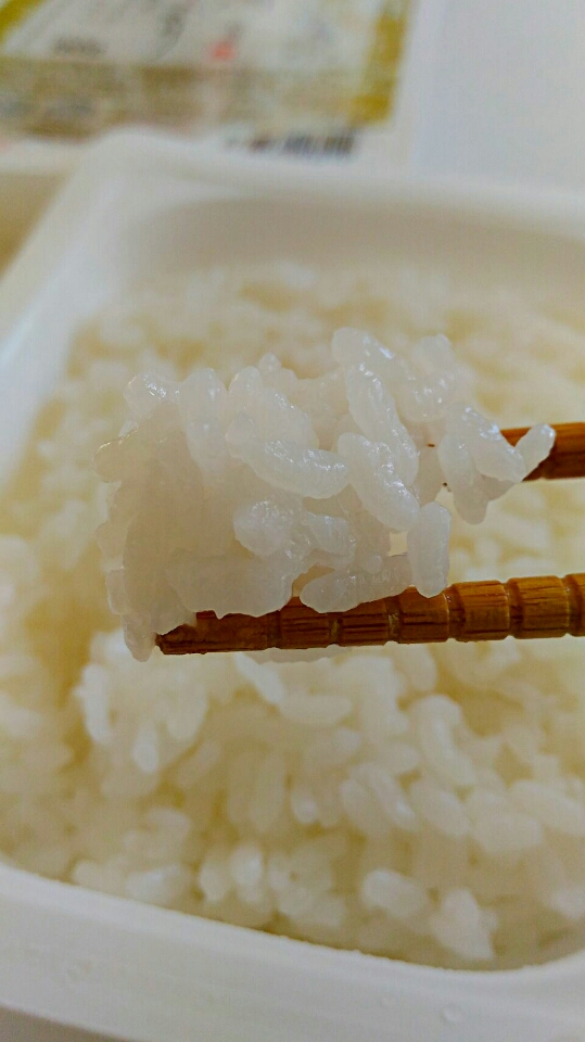 口コミ：新潟県産のコシヒカリを氷温熟成。無菌状態でパックして炊き立てのような美味しさ！！の画像（4枚目）