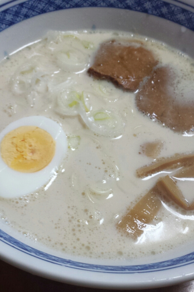 口コミ：一番食品・とんこつ風ラーメンの画像（3枚目）