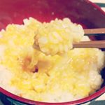 #クリンスイ #Cleansui #おいしいごはん #monipla美味しい卵を頂いたのでその日のお昼ご飯に早速卵かけご飯にして食べた( *´艸｀)のInstagram画像